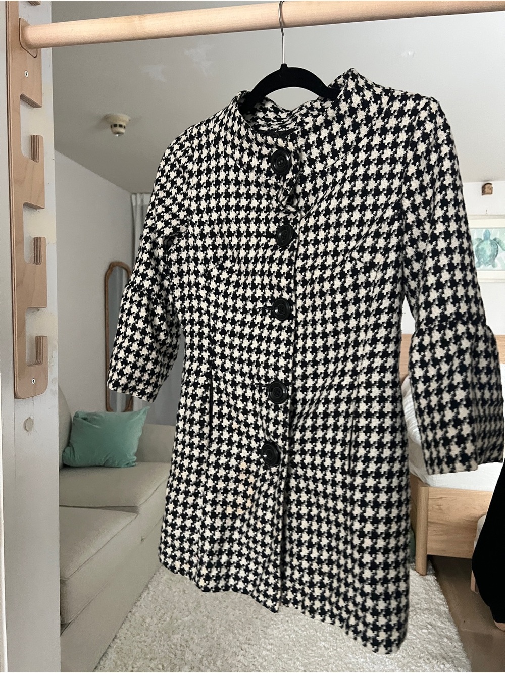 Classic Houndstooth Women's Coat - Black & White size small